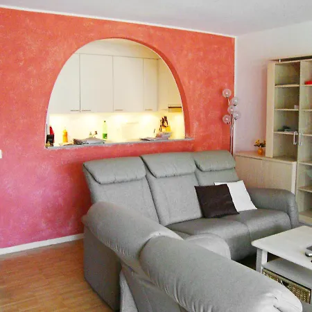 Apartment Haus Raja *